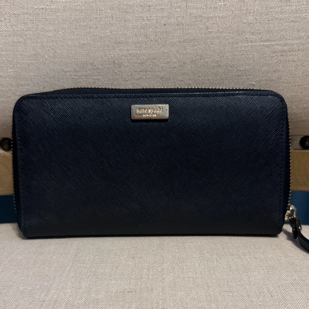 Kate Spade Midnight Black Leather Zip Wallet